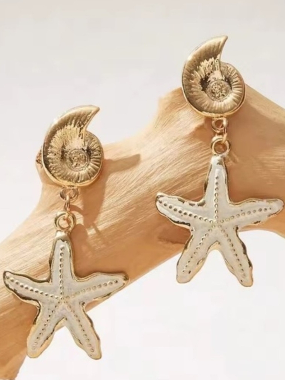 Star Fish Earrings Anthropologie Gold And Cream